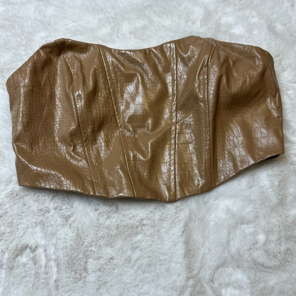 Cropped corset tan top - Picture 2 of 5